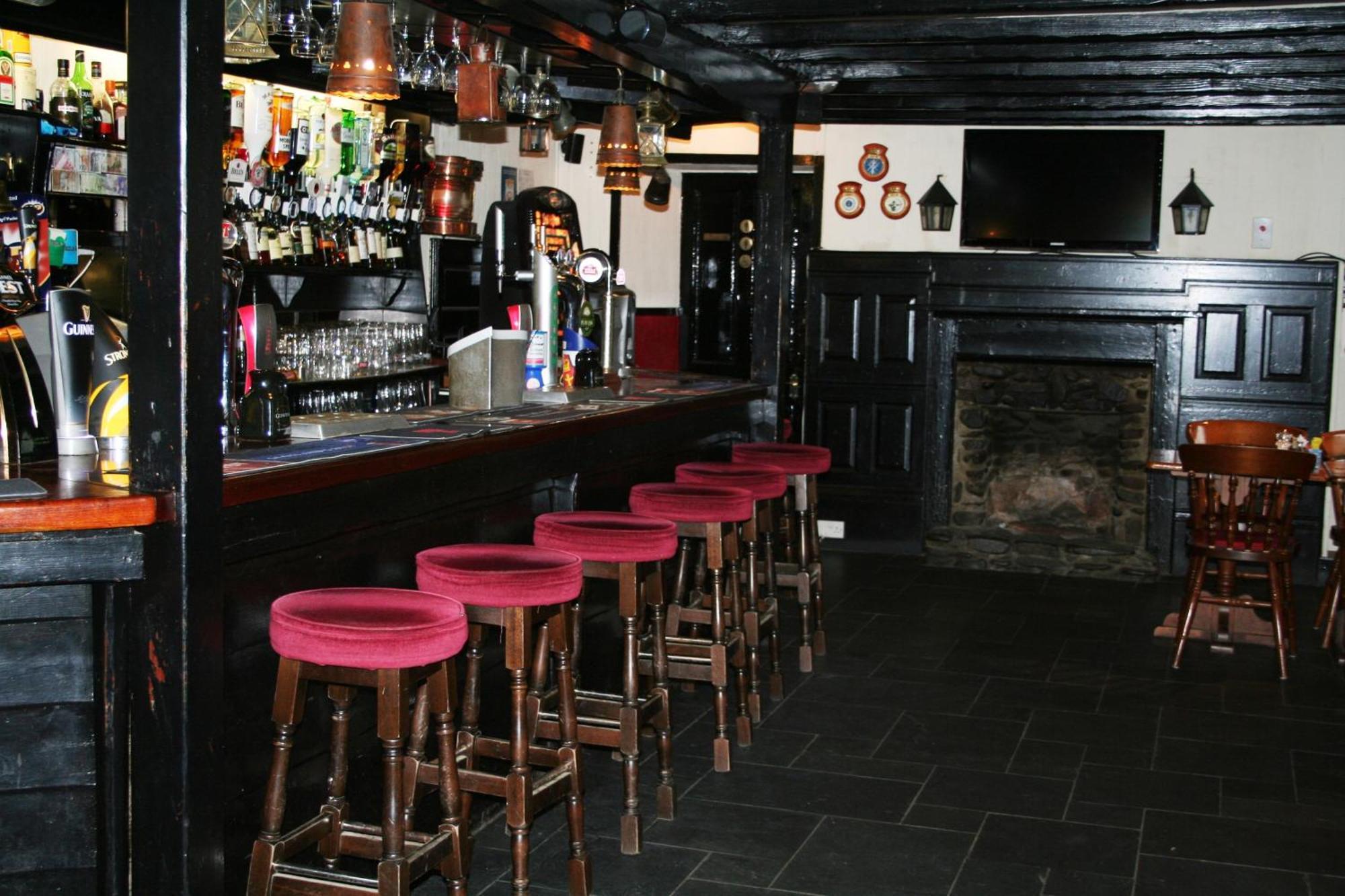 The Galley Of Lorne Inn Ardfern Екстериор снимка